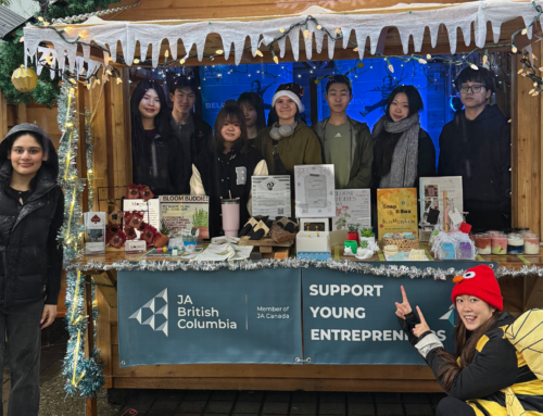 JA Company Program Students Showcase Their Businesses at the Shipyards Christmas Market