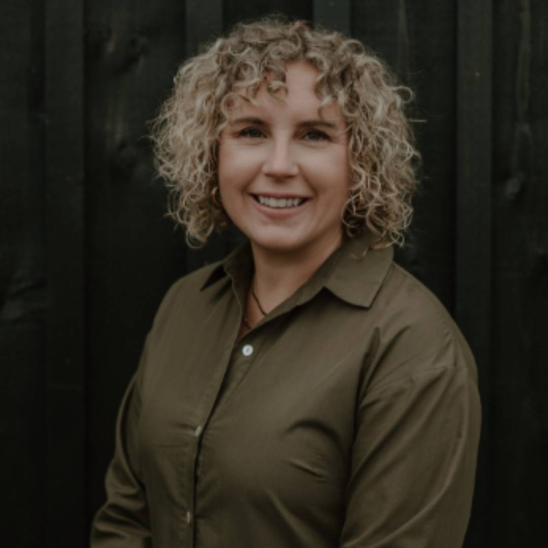 Dr. Sara Kirby